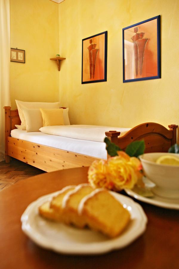 Rhoen Hotel Waldcafe St. Georg Staatsbad Bruckenau Exterior photo